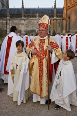 3. Messe Chrismale-eveque.jpg