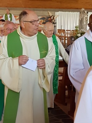 JubilairesPretresDiacresEvreuxjuin2018 (24).jpg