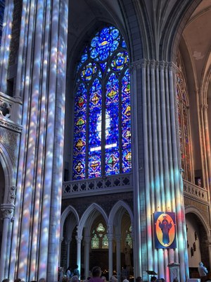 250501 Pèlerinage jubilaire normand à Pontmain (13)